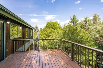 324 Howtz St, Duluth, MN 55811 - Photo 16