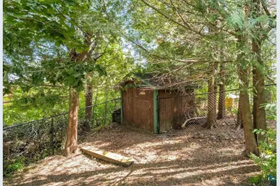 324 Howtz St, Duluth, MN 55811 - Photo 40