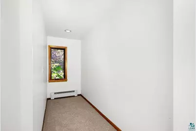 324 Howtz St, Duluth, MN 55811 - Photo 22