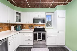 718 N 1st Ave E, Duluth, MN 55805 - Photo 20