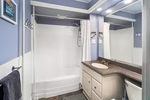 2017 E 4th St, Duluth, MN 55812 - Photo 32