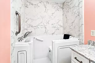 8401 Congdon Blvd, Duluth, MN 55804 - Photo 24