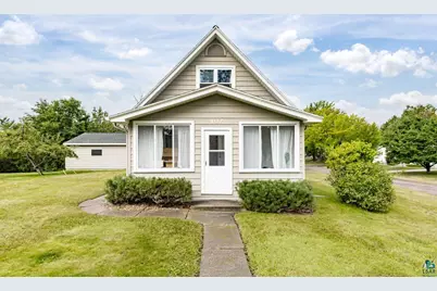402 W Owatonna St, Duluth, MN 55803 - Photo 1