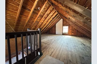 2816 E 1st St, Duluth, MN 55812 - Photo 28