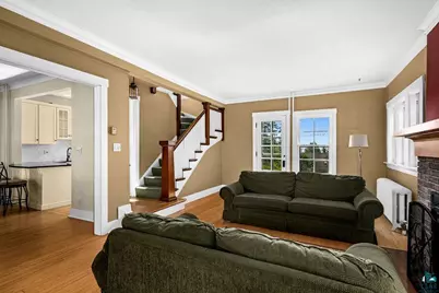 2816 E 1st St, Duluth, MN 55812 - Photo 8