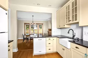 2816 E 1st St, Duluth, MN 55812 - Photo 16