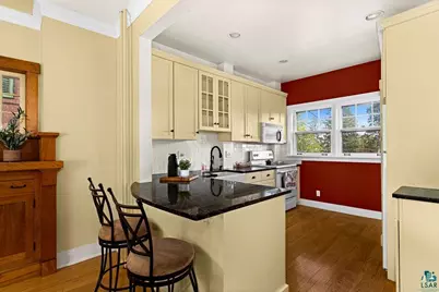 2816 E 1st St, Duluth, MN 55812 - Photo 10