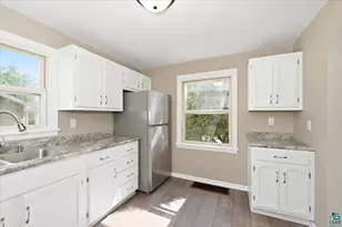69 E Calvary Rd, Duluth, MN 55803 - Photo 10