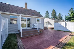 2223 W 22nd St, Duluth, MN 55811 - Photo 12
