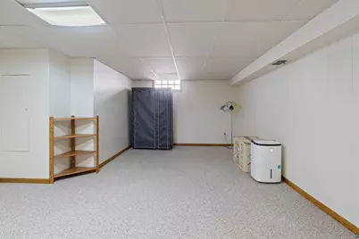 2223 W 22nd St, Duluth, MN 55811 - Photo 26