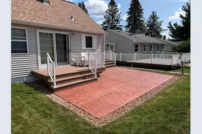 2223 W 22nd St, Duluth, MN 55811 - Photo 6