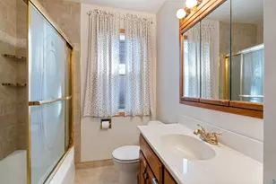 2223 W 22nd St, Duluth, MN 55811 - Photo 20