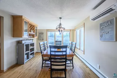 114 Highland Dr, Hibbing, MN 55746 - Photo 8