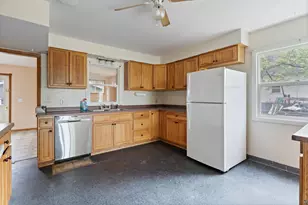5822 Ogden Ave, Superior, WI 54880 - Photo 6