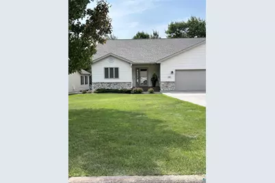1142 Como Ave #N/A, Duluth, MN 55811 - Photo 1