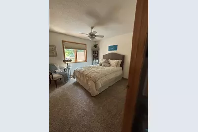 1142 Como Ave #N/A, Duluth, MN 55811 - Photo 6