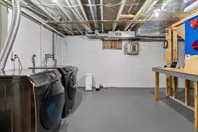 104 E Mankato St, Duluth, MN 55803 - Photo 24