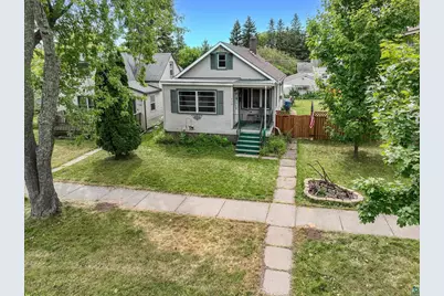718 Broadway St, Superior, WI 54880 - Photo 32