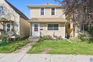 1215 Harrison St, Superior, WI 54880 - Photo 1