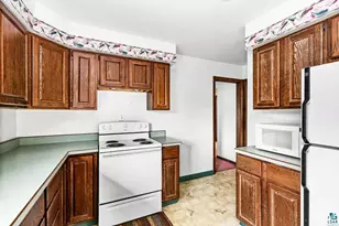 3424 Chambersburg Ave, Duluth, MN 55811 - Photo 10
