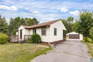 3424 Chambersburg Ave, Duluth, MN 55811 - Photo 1