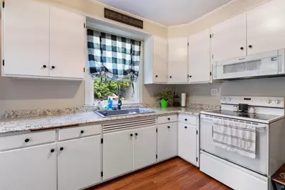 415 W McGonagle St, Duluth, MN 55808 - Photo 8