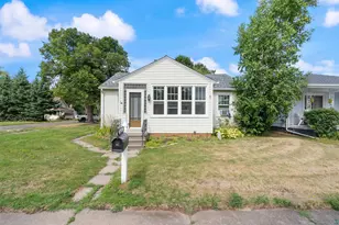 415 W McGonagle St, Duluth, MN 55808 - Photo 2