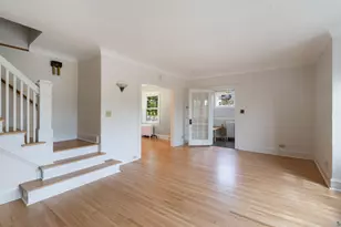 2337 E 8th St, Duluth, MN 55803 - Photo 10