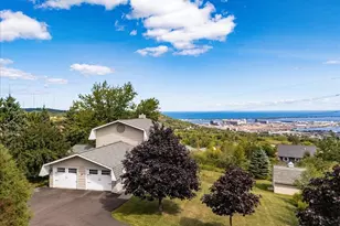 2810 Exhibition Dr, Duluth, MN 55811 - Photo 1