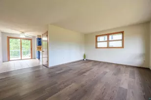 1101 Acacia Ave, Proctor, MN 55810 - Photo 4