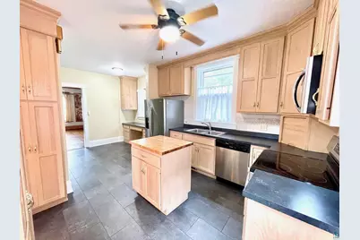 124 N 24th Ave E, Duluth, MN 55812 - Photo 22