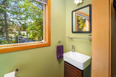 2733 Minnesota Ave, Duluth, MN 55802 - Photo 16