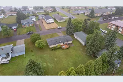 2906 John Ave, Superior, WI 54880 - Photo 2
