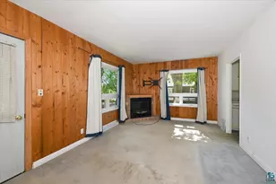 11 S 51st Ave E, Duluth, MN 55804 - Photo 6