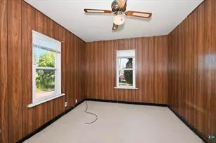 11 S 51st Ave E, Duluth, MN 55804 - Photo 10