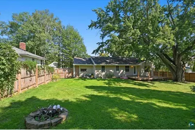 915 N 40th Ave E, Duluth, MN 55804 - Photo 18