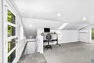 4627 Norwood St, Duluth, MN 55804 - Photo 78