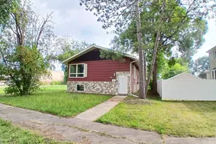 1408 S 11th St, Virginia, MN 55792 - Photo 2