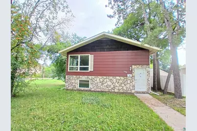 1408 S 11th St, Virginia, MN 55792 - Photo 1