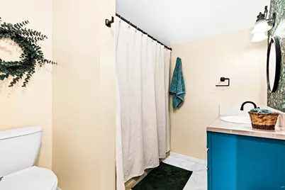 2413 W 7th St, Duluth, MN 55806 - Photo 8