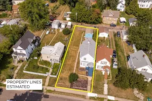 2413 W 7th St, Duluth, MN 55806 - Photo 2