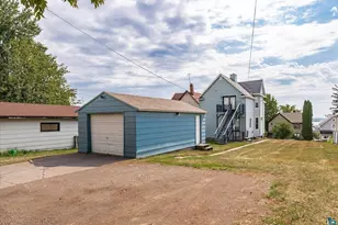 2413 W 7th St, Duluth, MN 55806 - Photo 34