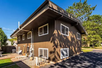 1727 Warren Ave, Duluth, MN 55811 - Photo 6