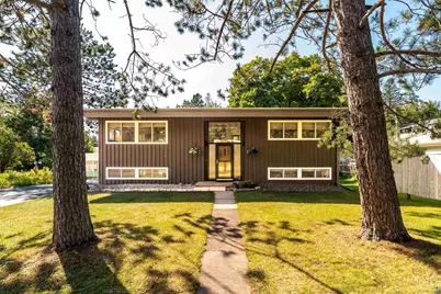 1727 Warren Ave, Duluth, MN 55811 - Photo 2