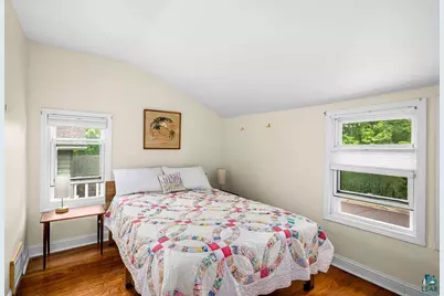 305 W Faribault St, Duluth, MN 55803 - Photo 12
