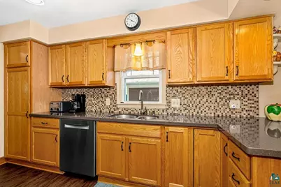 11 N 93rd Ave W, Duluth, MN 55808 - Photo 8