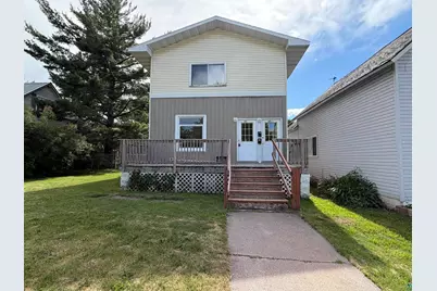 609 10th Ave W, Ashland, WI 54806 - Photo 1