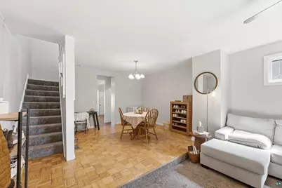 324 S 16th Ave E, Duluth, MN 55812 - Photo 6