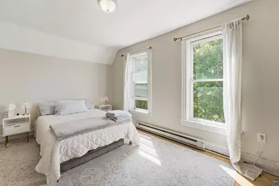 324 S 16th Ave E, Duluth, MN 55812 - Photo 14