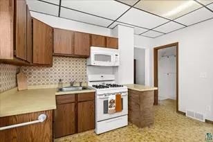 25 S 64th Ave W, Duluth, MN 55807 - Photo 12